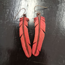 Load image into Gallery viewer, Feather earrings
